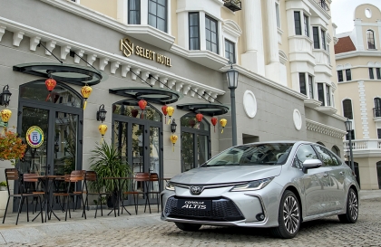 Toyota Corolla Altis có phiên bản nâng cấp cho năm 2023 - Tăng giá, thêm thiết bị